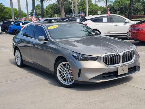 Oxide Grey Metallic 2024 BMW 530 xDrive