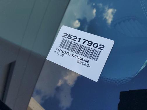 2023 Genesis G70 2.0T RWD