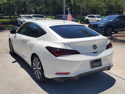 Platinum White 2024 Acura Integra Base
