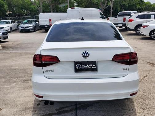 2016 Volkswagen Jetta 1.8T Sport