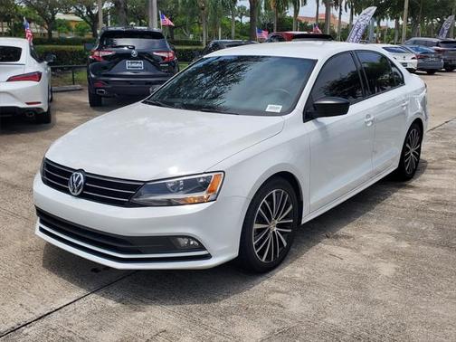 2016 Volkswagen Jetta 1.8T Sport