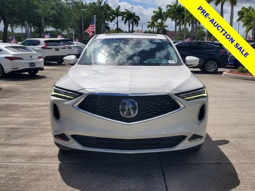 Platinum White Pearl 2023 Acura MDX Standard