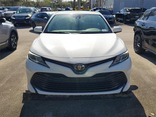 2019 Toyota Camry LE