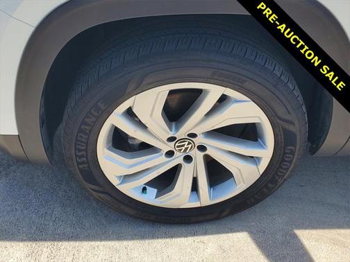 2022 Volkswagen Atlas 3.6L SE w/Technology