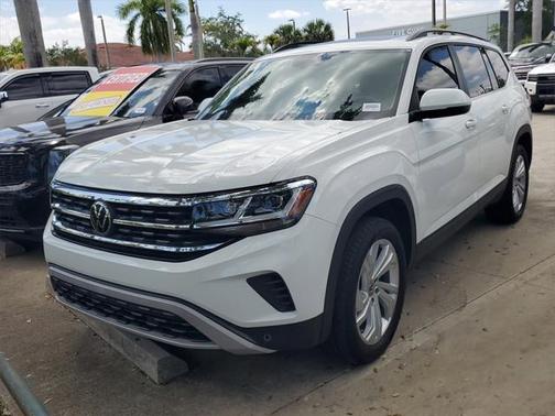 2022 Volkswagen Atlas 3.6L SE w/Technology