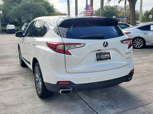 Platinum White Pearl 2024 Acura RDX Technology Package