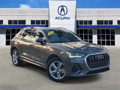 2022 Audi Q3 45 S line Premium Plus