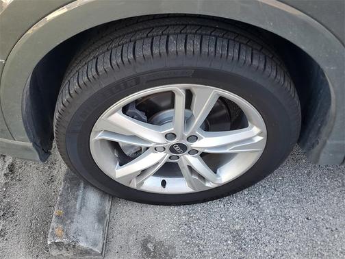 2022 Audi Q3 45 S line Premium Plus