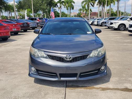 2013 Toyota Camry SE