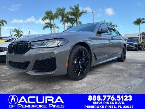 2022 BMW 530e Base