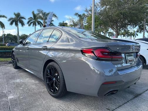 2022 BMW 530e Base