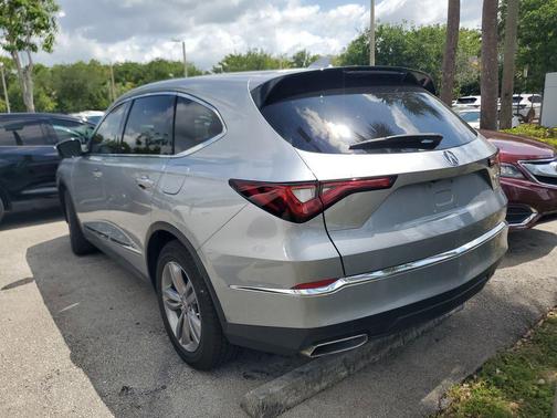 Lunar Silver Metallic 2024 Acura MDX Standard