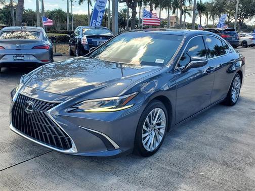 2022 Lexus ES 350 Ultra Luxury