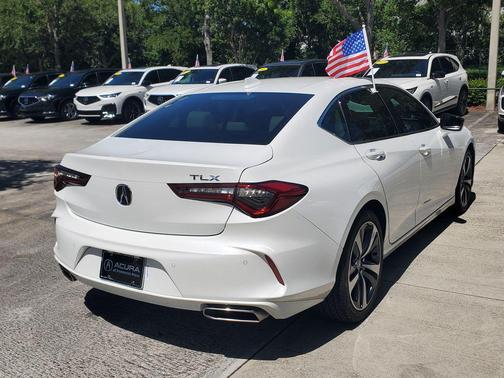 Platinum White Pearl 2025 Acura TLX Technology