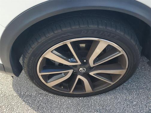 2019 Nissan Rogue Sport SL