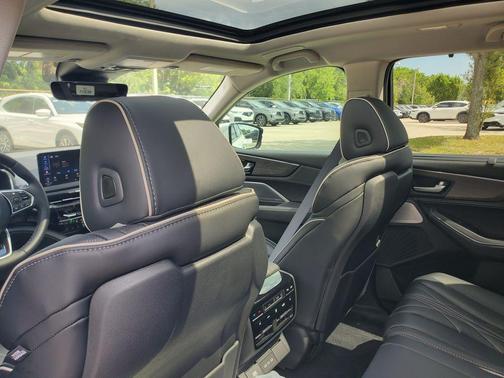 Platinum White 2026 Acura MDX Advance Package