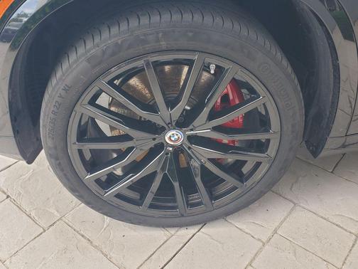 Black Sapphire Metallic 2023 BMW X5 M50i