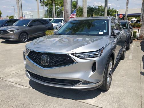 Lunar Silver Metallic 2023 Acura MDX Advance Package