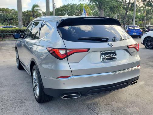 Lunar Silver Metallic 2023 Acura MDX Advance Package