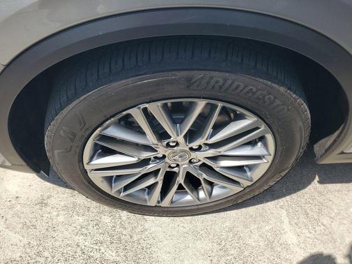 Lunar Silver Metallic 2023 Acura MDX Advance Package