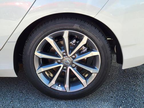 Platinum 2026 Acura Integra FWD