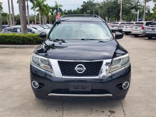 2015 Nissan Pathfinder SV