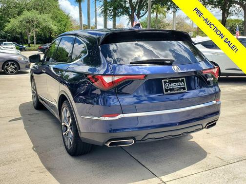 Majestic Black Pearl 2023 Acura MDX Technology Package