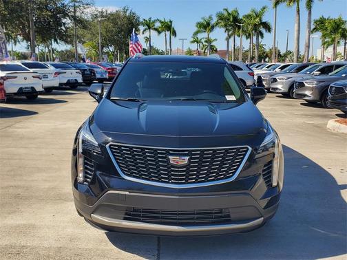 2019 Cadillac XT4 Premium Luxury