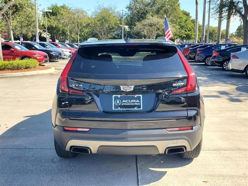 2019 Cadillac XT4 Premium Luxury