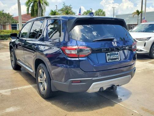 2023 Honda Pilot 2WD EX-L 8 Passenger