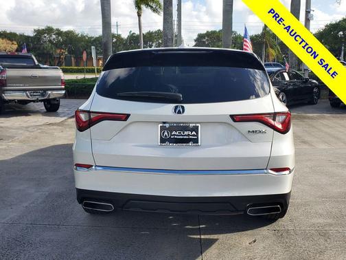 Platinum White Pearl 2024 Acura MDX Standard