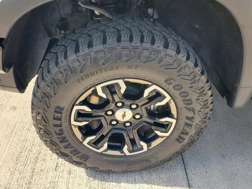 2024 Chevrolet Silverado 1500 ZR2