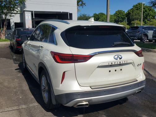 Majestic White 2019 INFINITI QX50 ESSENTIAL