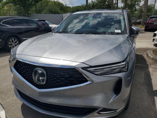Lunar Silver Metallic 2023 Acura MDX Technology Package