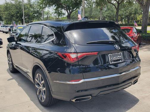 Majestic Black Pearl 2023 Acura MDX Technology Package