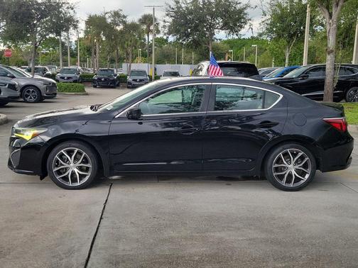 Majestic Black Pearl 2019 Acura ILX Premium Package