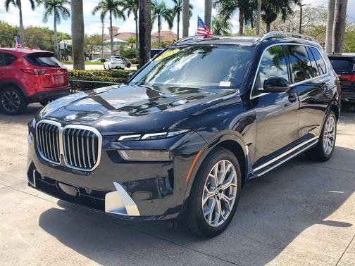 2025 BMW X7 xDrive40i