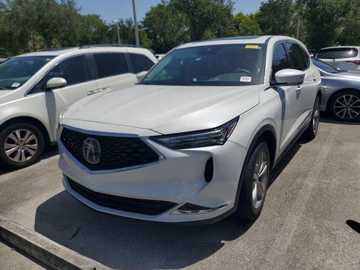 White Pearl 2024 Acura MDX Standard