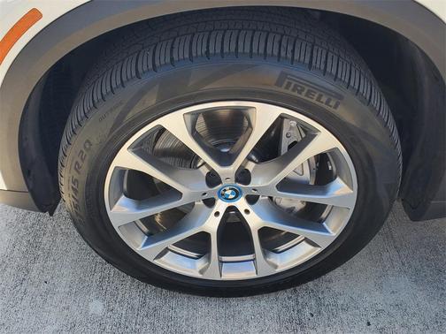 2025 BMW X5 PHEV xDrive50e