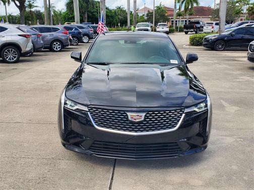 2022 Cadillac CT4 Luxury
