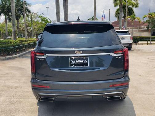Shadow Metallic 2020 Cadillac XT6 Premium Luxury FWD