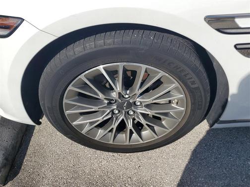 2023 Genesis G80 2.5T RWD