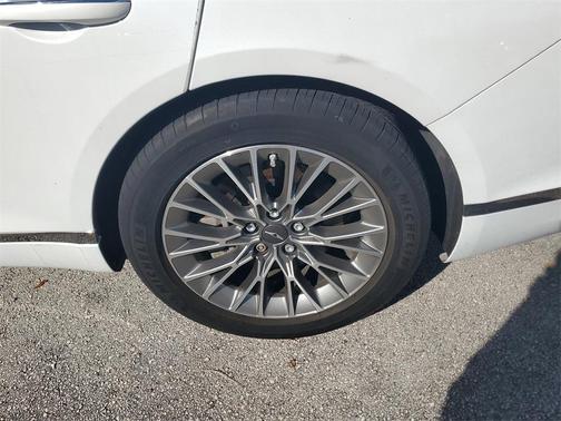 2023 Genesis G80 2.5T RWD