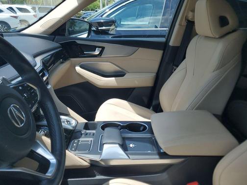 Platinum White Pearl 2023 Acura MDX Technology Package