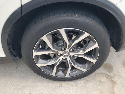 Silver Metallic 2024 Acura MDX Technology Package