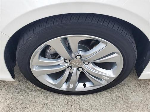 2022 Acura TLX Technology