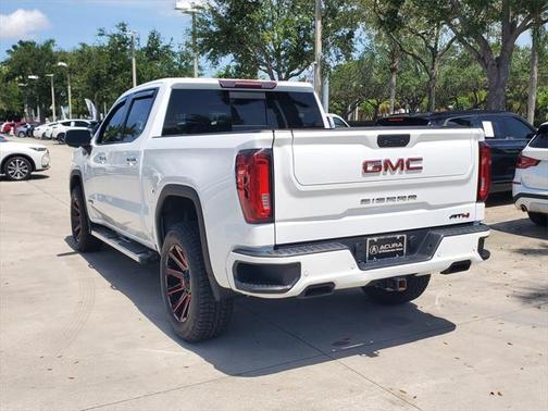 2022 GMC Sierra 1500 AT4