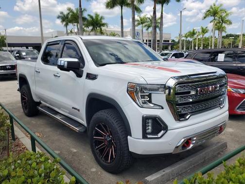 2022 GMC Sierra 1500 AT4