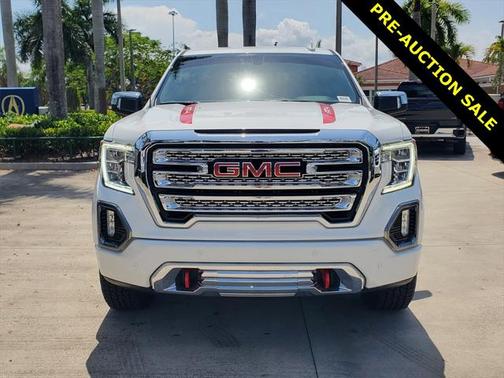 2022 GMC Sierra 1500 AT4