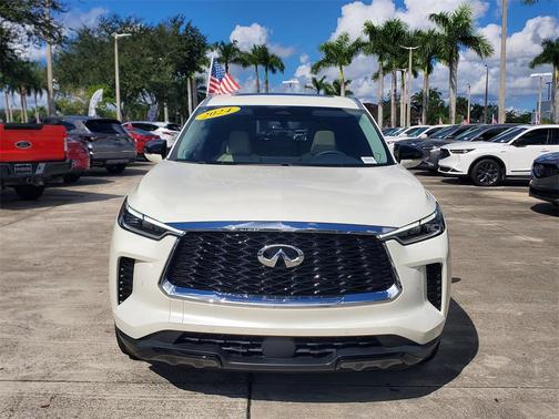 2024 INFINITI QX60 Luxe